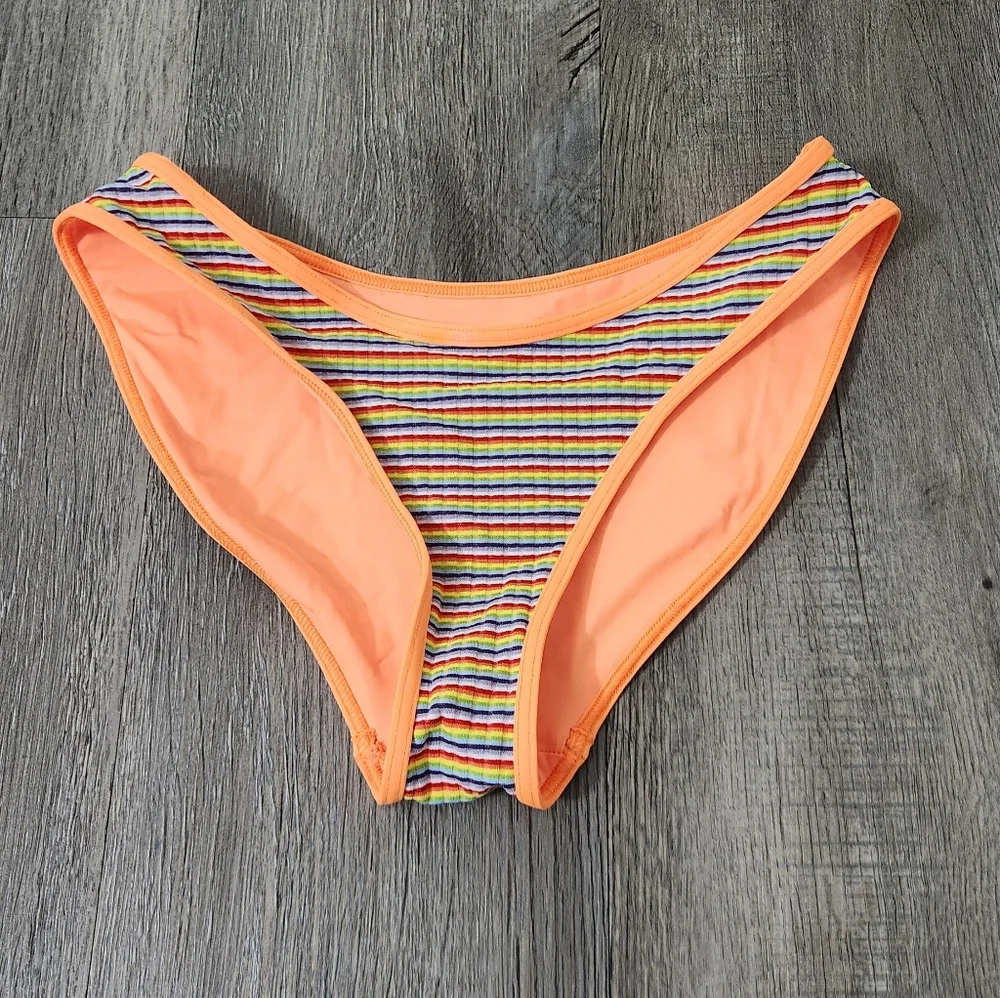 New!Frankies Bikinis Dove Stripe‎ Bikini Bottoms